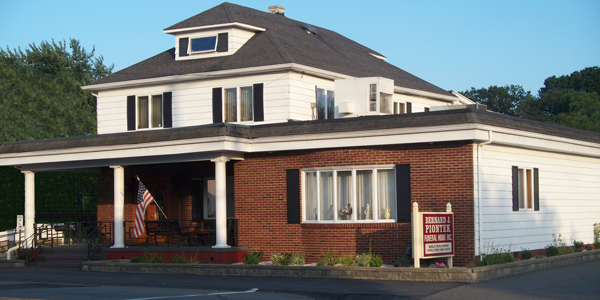 Funeral_home